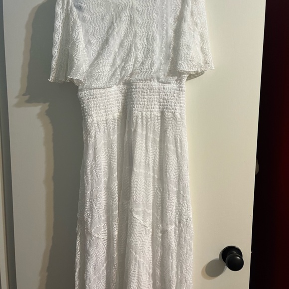 Rabbit Rabbit Rabbit Designs, size 10, white crochet dress. Very good condition. - Picture 5 of 9